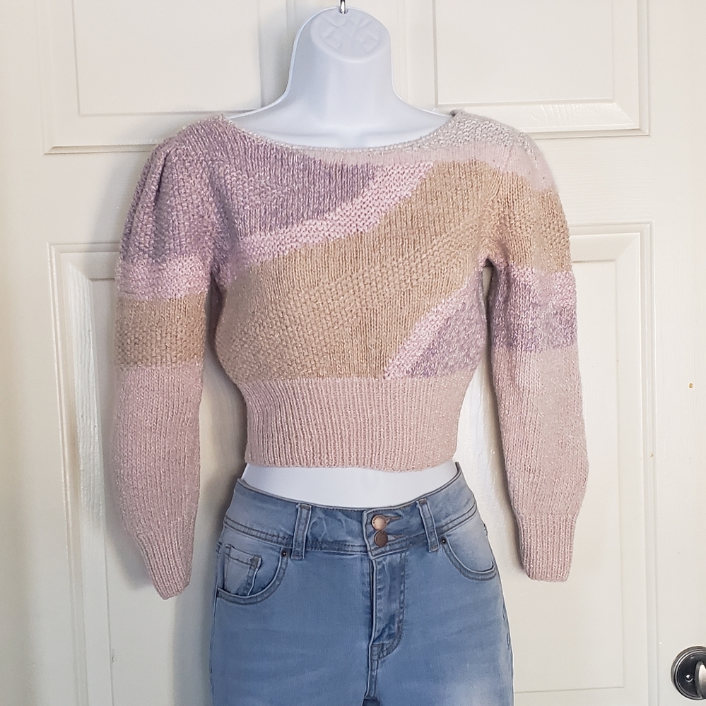 Knitted crop sweater